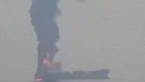 Strâmtoarea Hormuz în pragul blocajului; moment de inflexiune al războiului